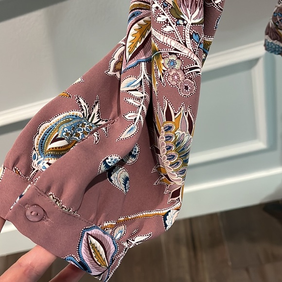 Beautiful Ruffle Blouse - Picture 5 of 12